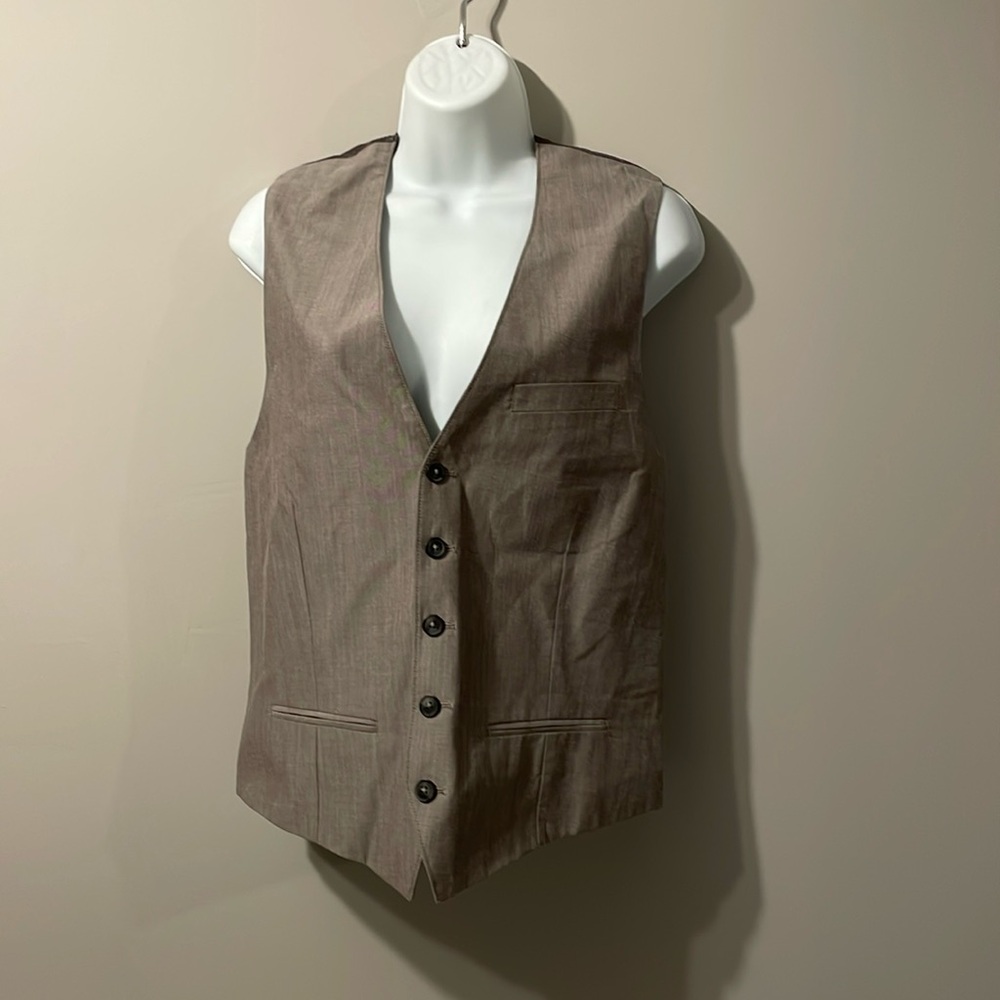 New tag Mexx men’s suit vest size 34 light brown